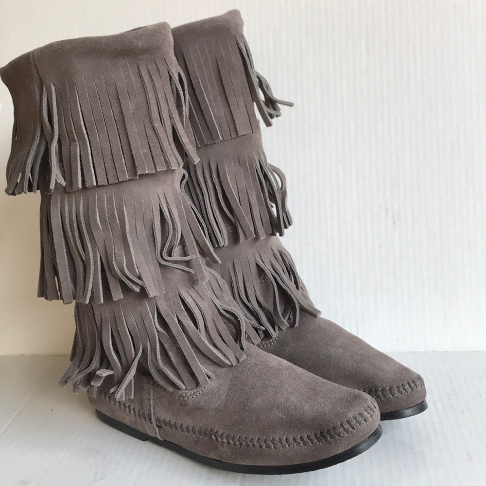 Minnetonka 3-Layer Fringe Suede Boots 9m - image 3